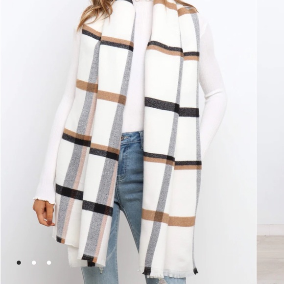 Boutique Striped OVERSIZED Scarf NWTGS - Picture 2 of 6